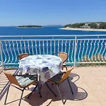 Obitelji Lemac Daire *