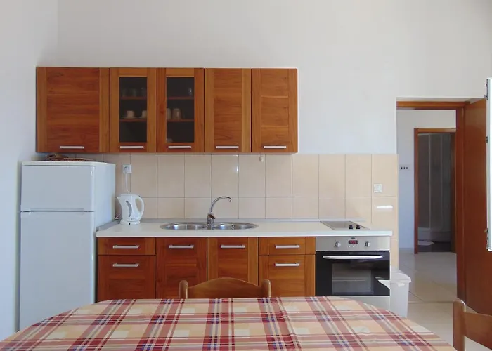 Obitelji Lemac פרימוסטן