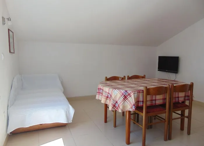 Obitelji Lemac * פרימוסטן