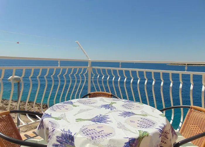 Obitelji Lemac Primošten