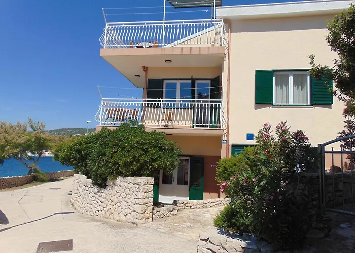 Obitelji Lemac * פרימוסטן